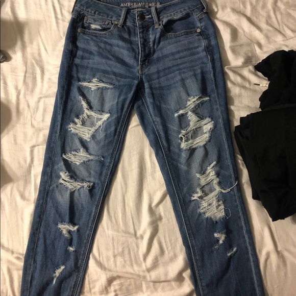 American Eagle Tomgirl Jeans - Picture 2 of 4